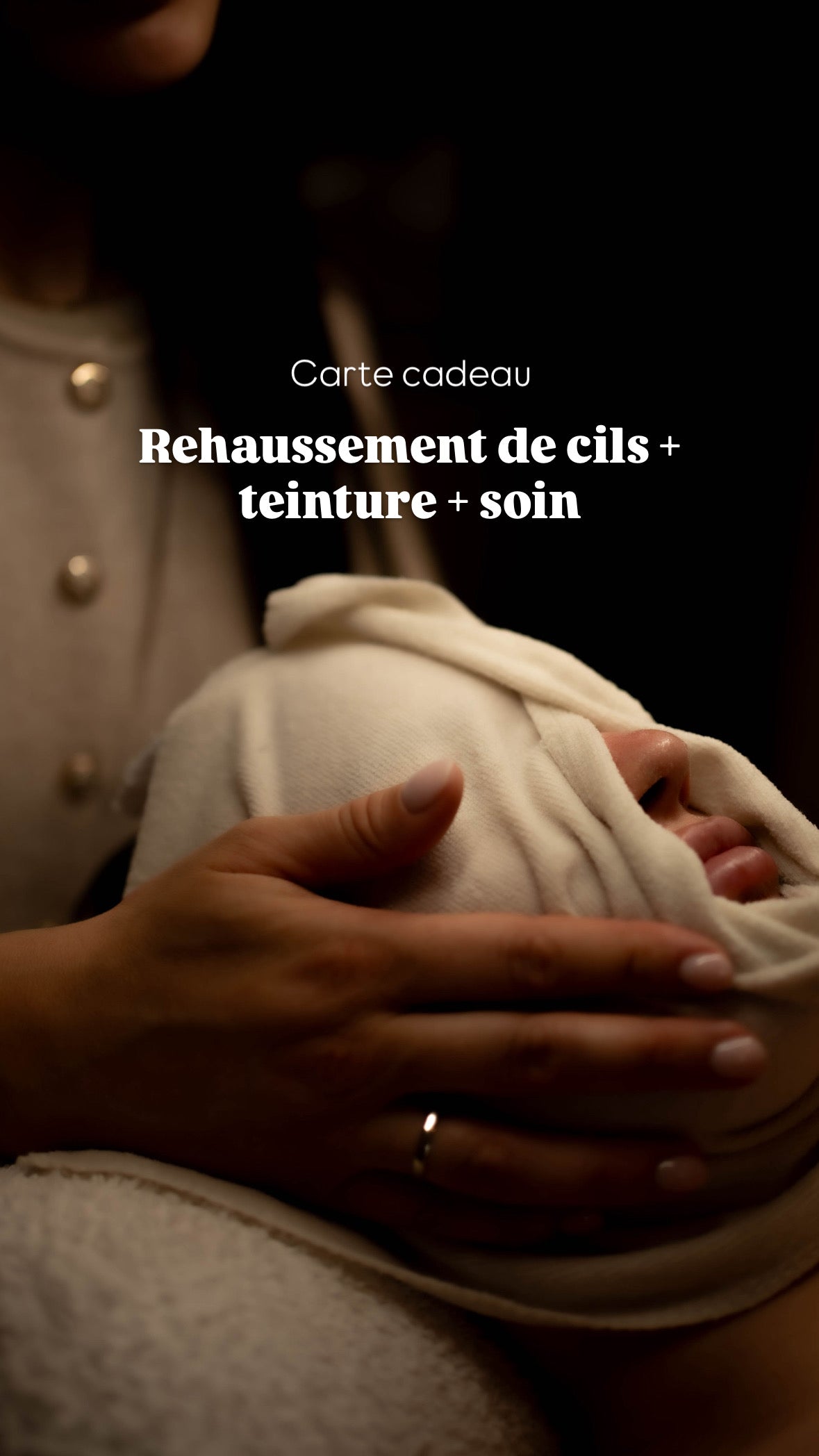 Réhaussement de cils, teinture, soin